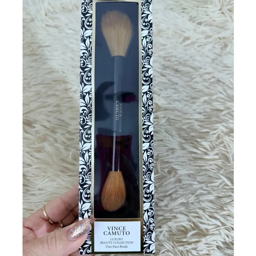 Vince Camuto Duo Face Brush Luxury Beauty Collection Double Ended Powder Cream
